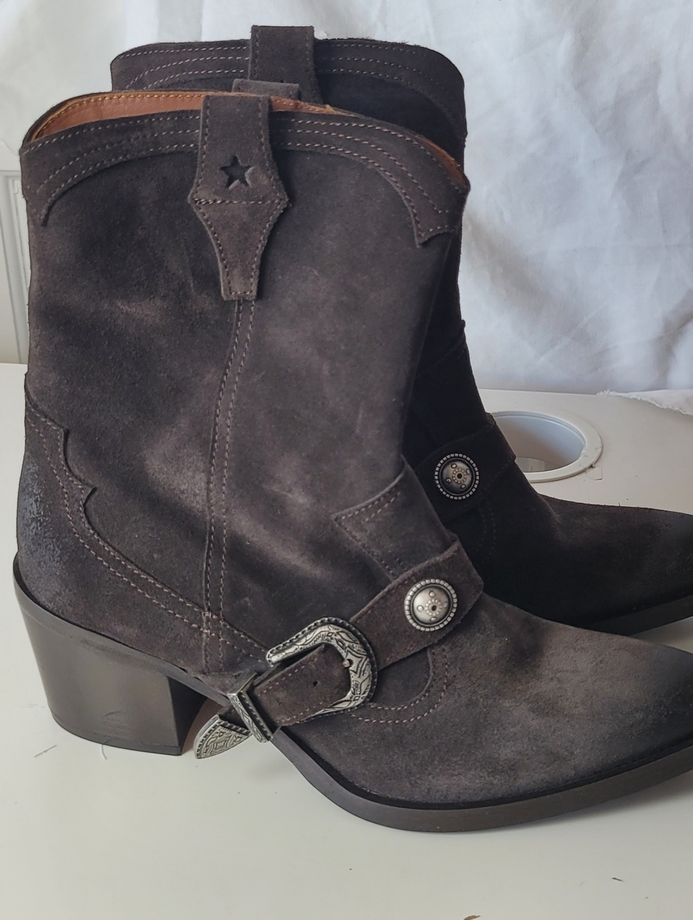 Free People Lady Lonestar Suede Western Boots size 39 Size 8.5 - Picture 8 of 12